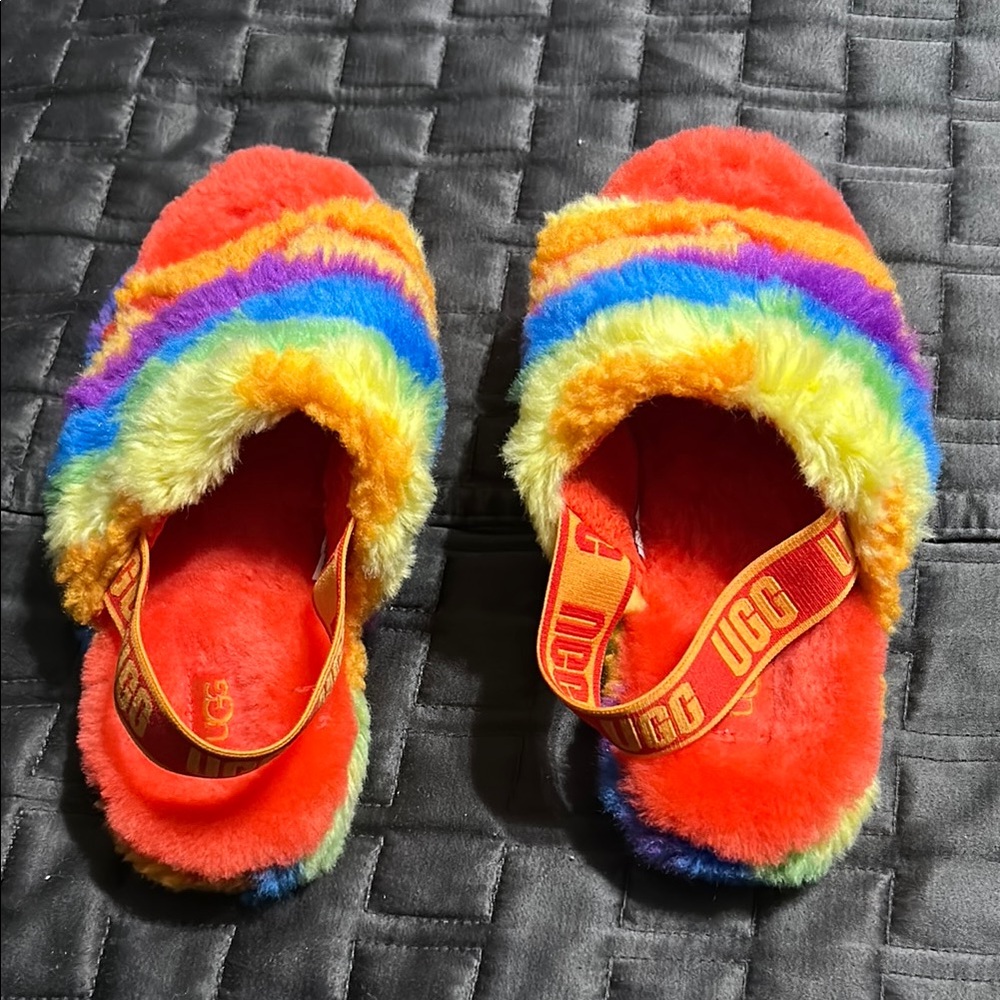 UGG Kids Colorful Rainbow Slippers
